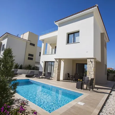 Golden 2 Villa Paphos