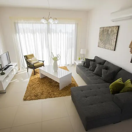 Golden 2 * Pafos